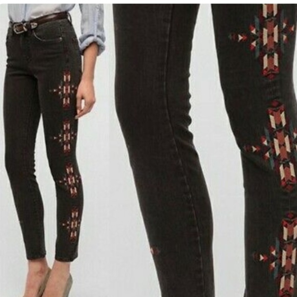 Embroidered Black Jeans